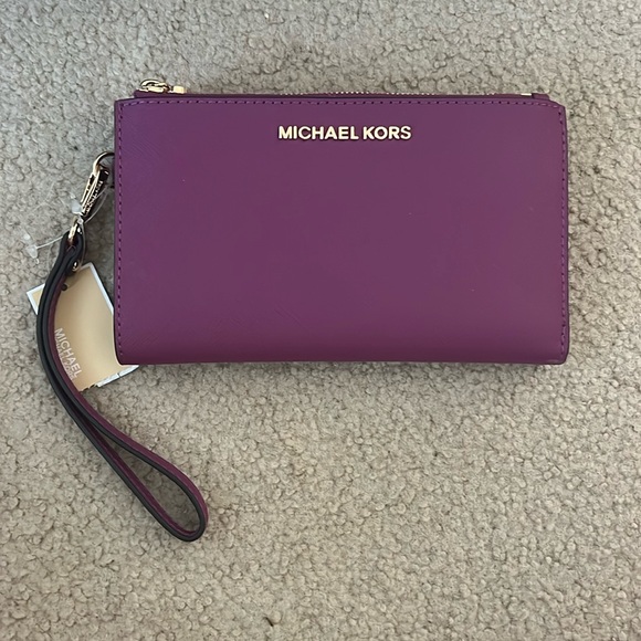 Michael Kors Jet Set Travel - Picture 1 of 4